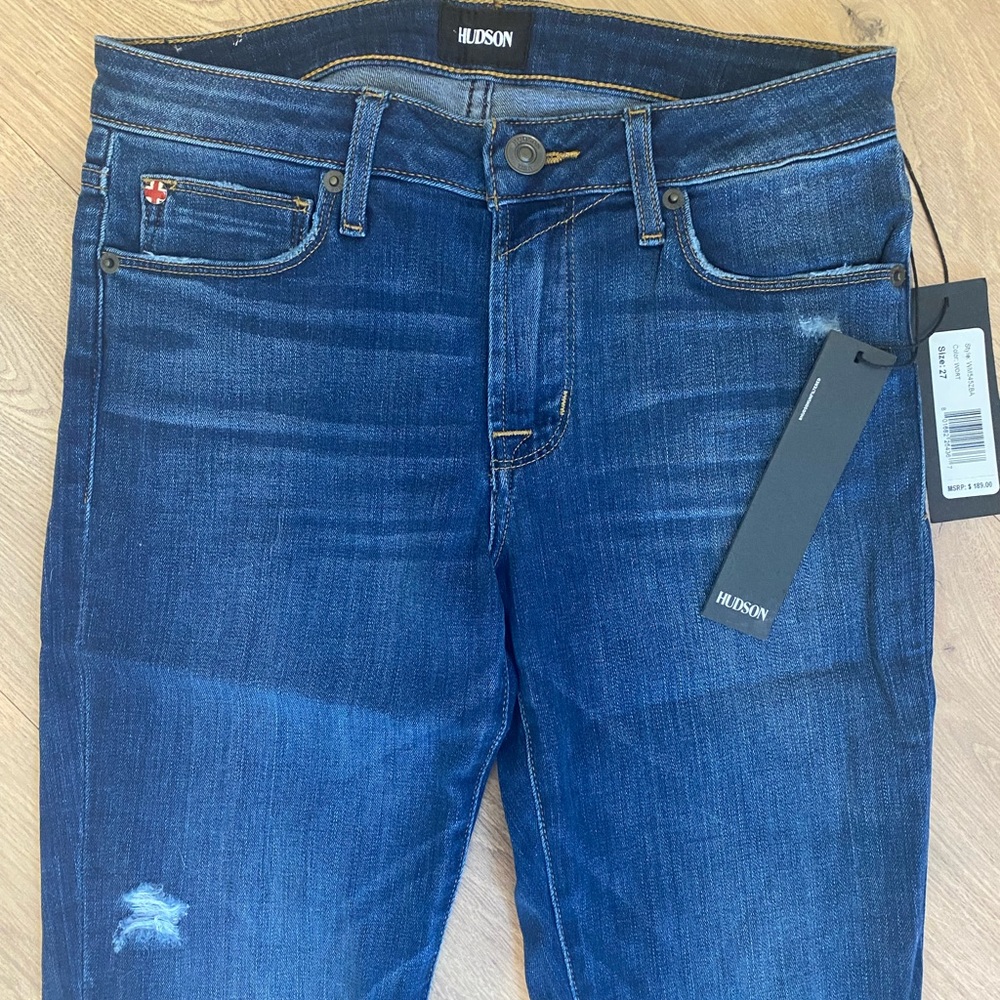 Hudson Jeans : New with Tags Size 27 medium wash 👖🤍👖